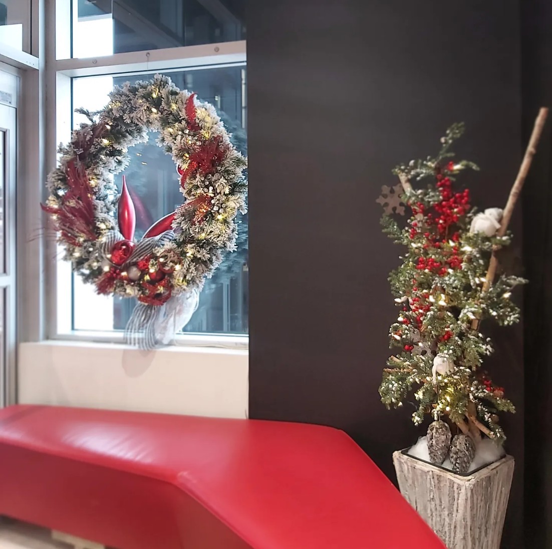 Espace corporatif décoré pour Noël à Québec
