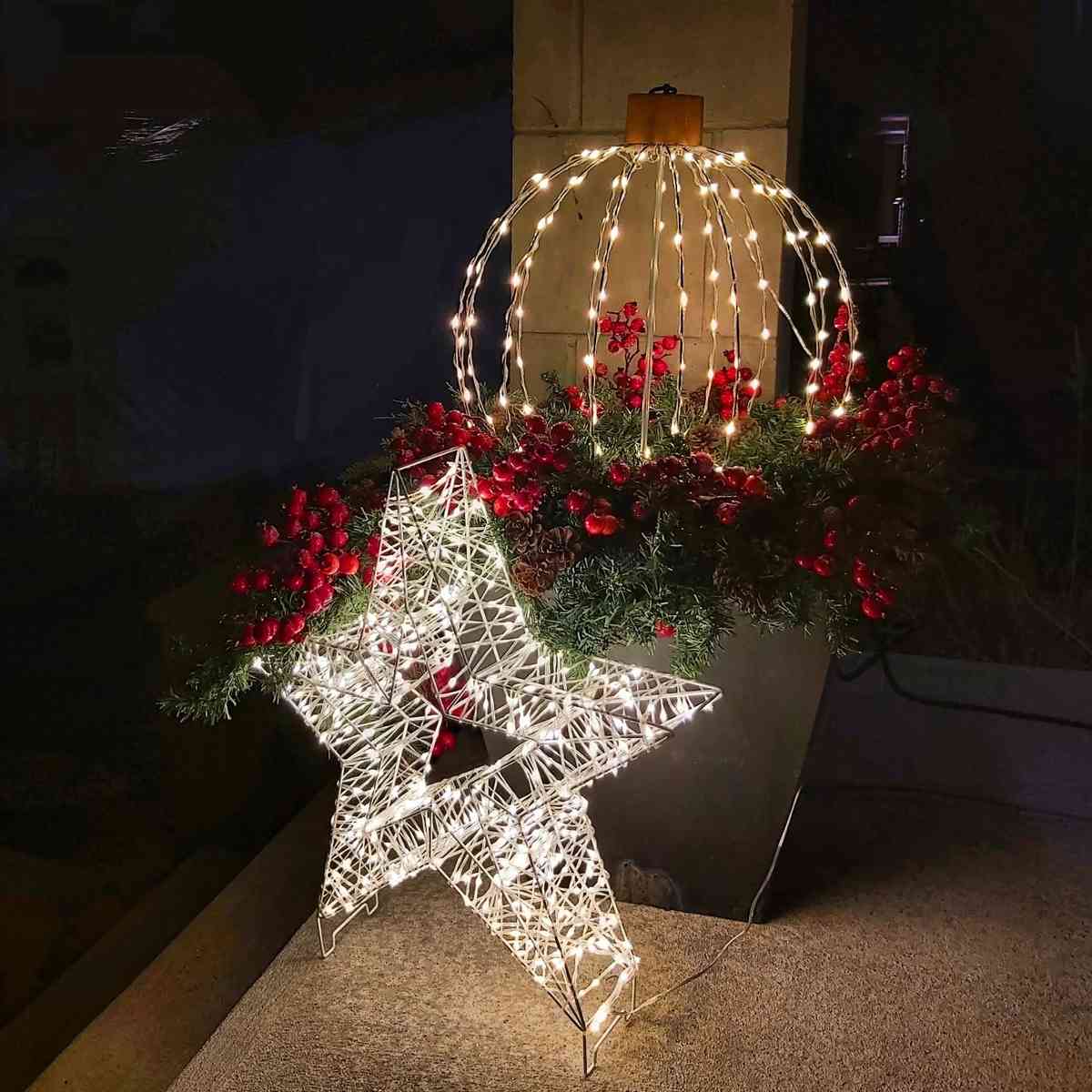 toile de Noël dans un espace commercial
